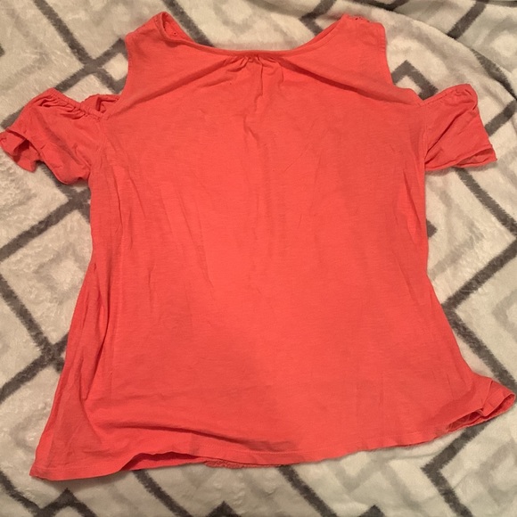 EUC Crown and ivy off the shoulder top - Picture 4 of 4